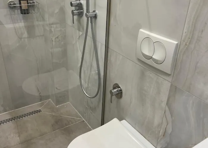 The Loft - In The Centre Of Blloku טיראנה